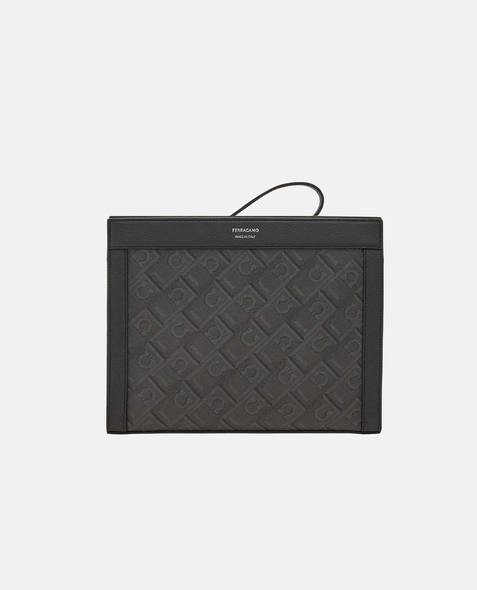 Túi cầm tay họa tiết monogram