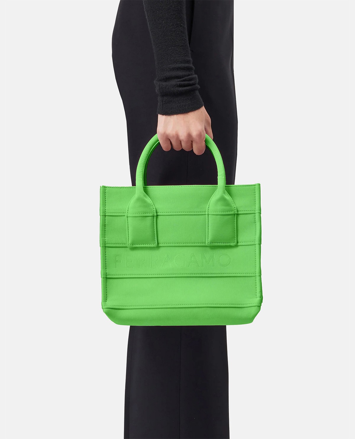 Túi tote phối logo (S)