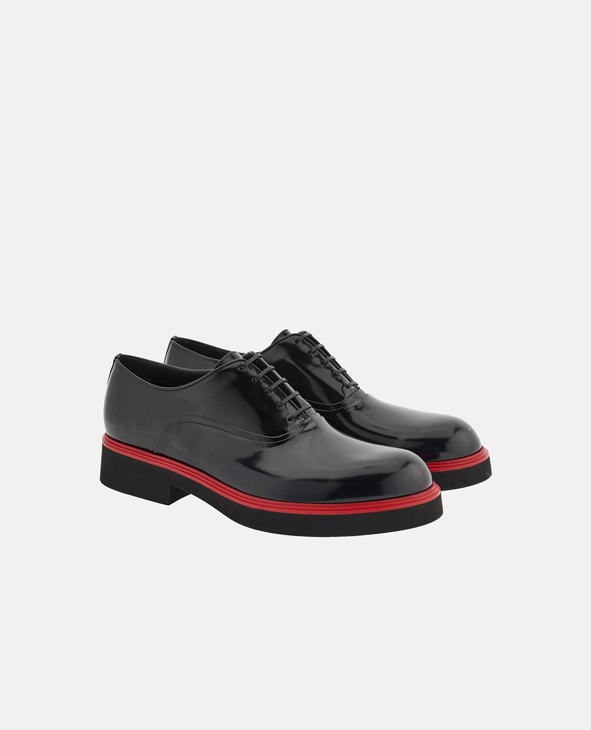 Giày oxford phối viền tương phản
