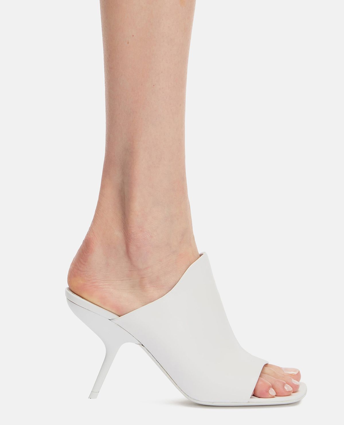 Sandal cao gót hở mũi Era 85