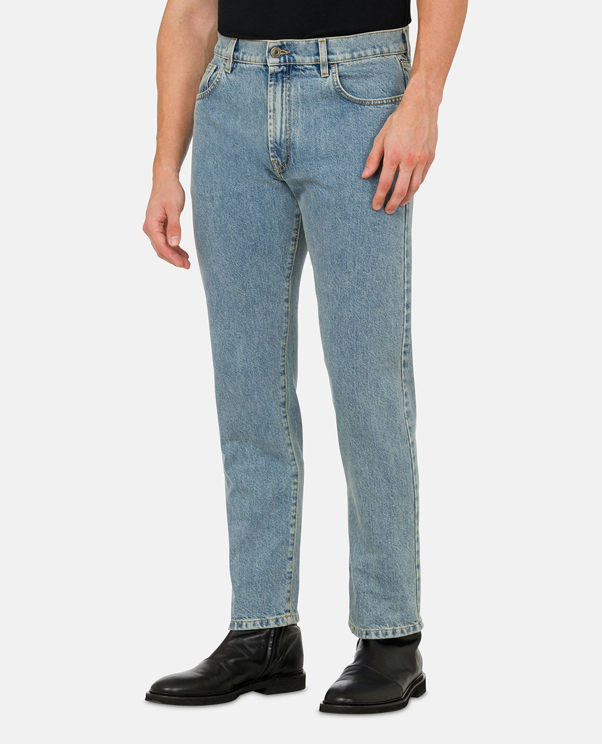 Quần jeans ống suông