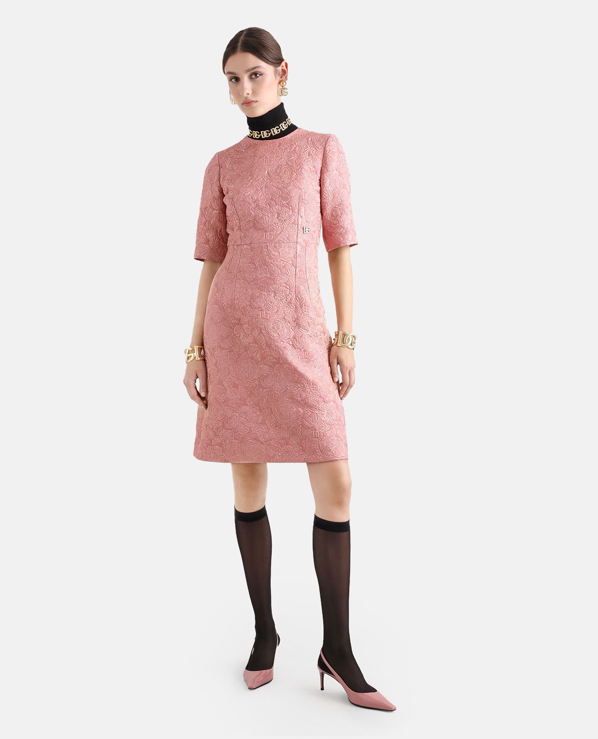 Đầm ngắn họa tiết hoa jacquard