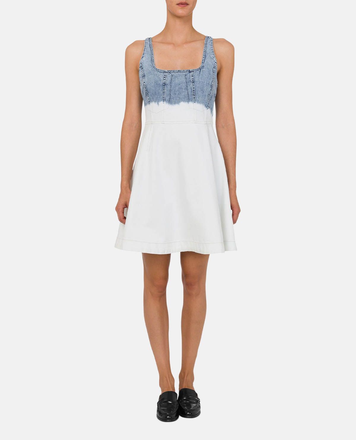 Đầm denim phối hai màu