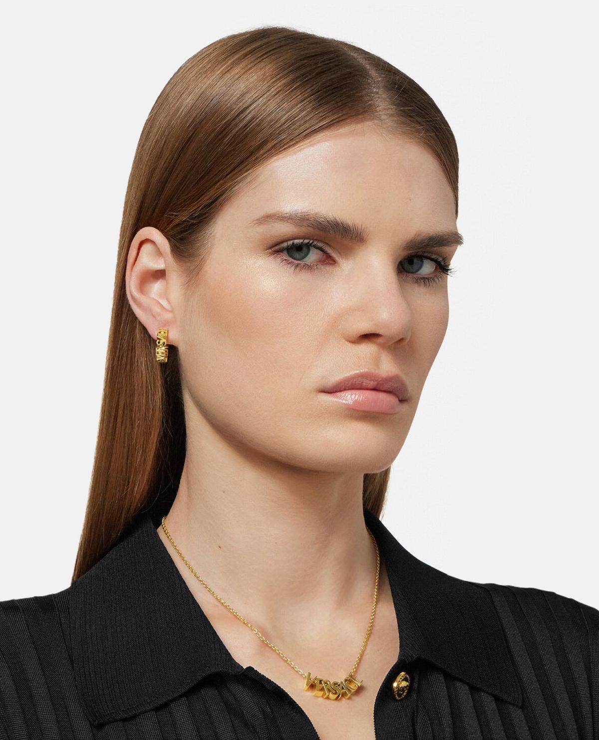 Khuyên tai khoen tròn phối logo Versace