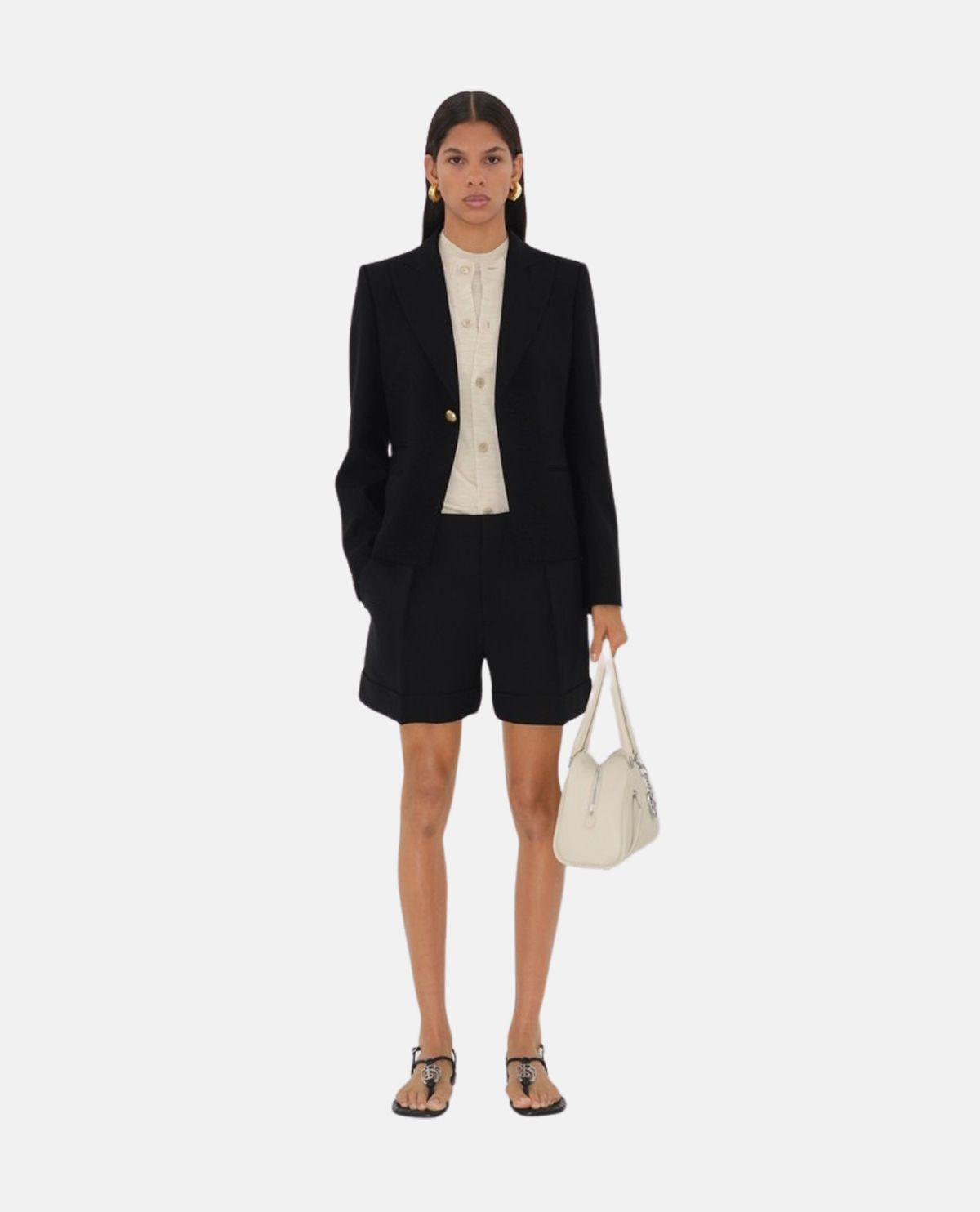 Quần short xếp ly phối tag EKD