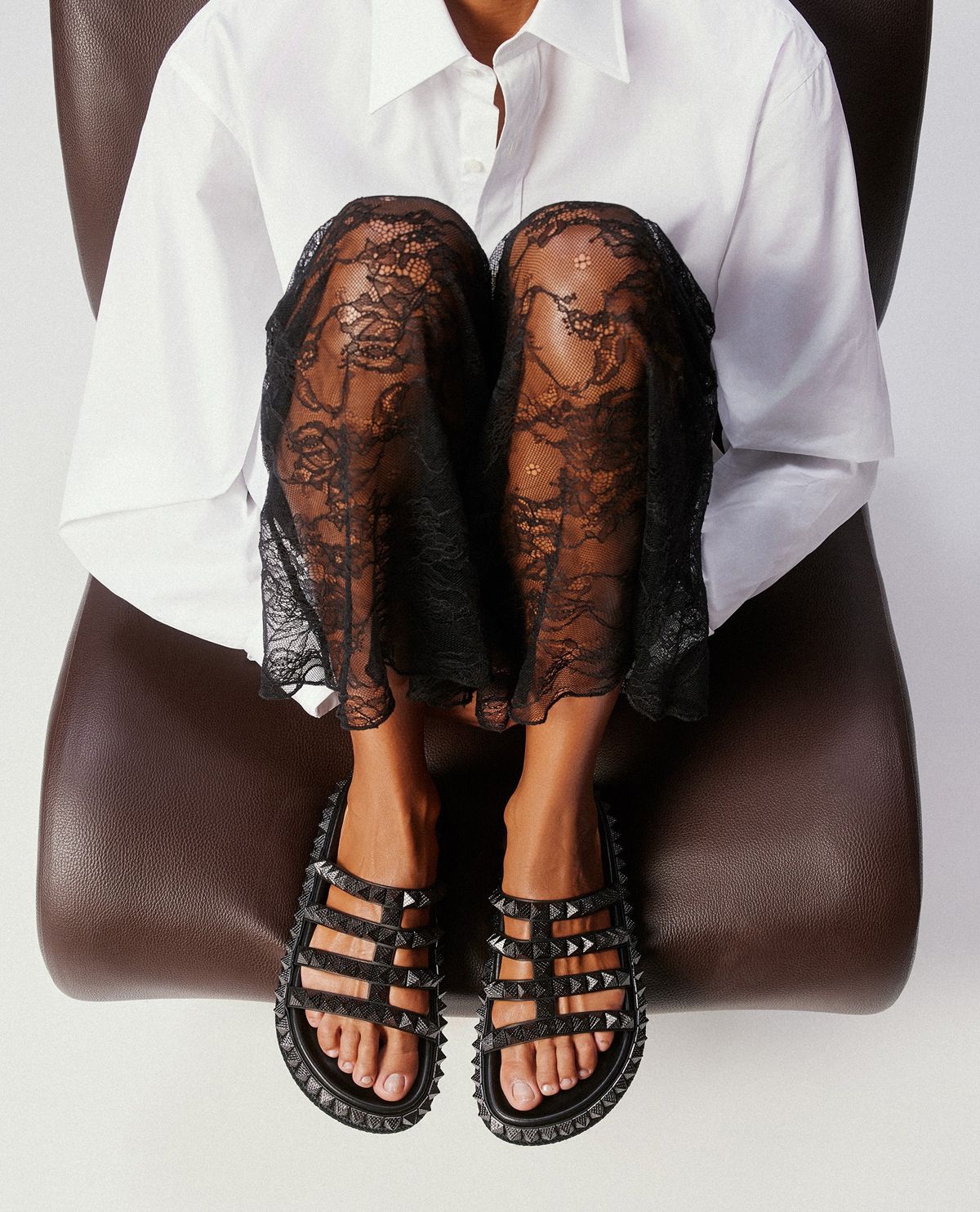 Giày sandal đế bệt Pyra Hallulila