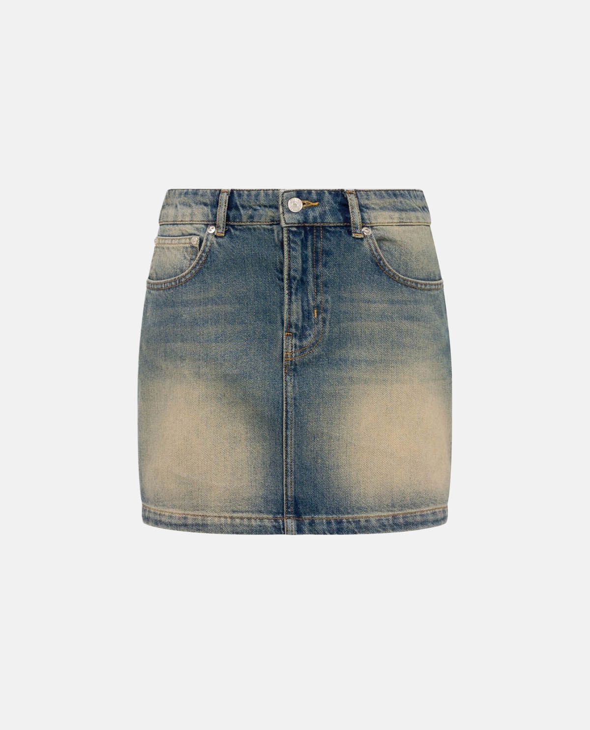 Chân váy denim dáng ngắn phối patch logo