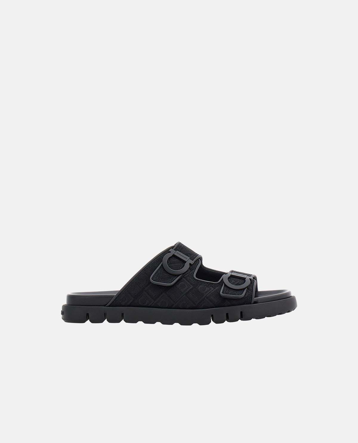 Dép sandals khóa Gancini