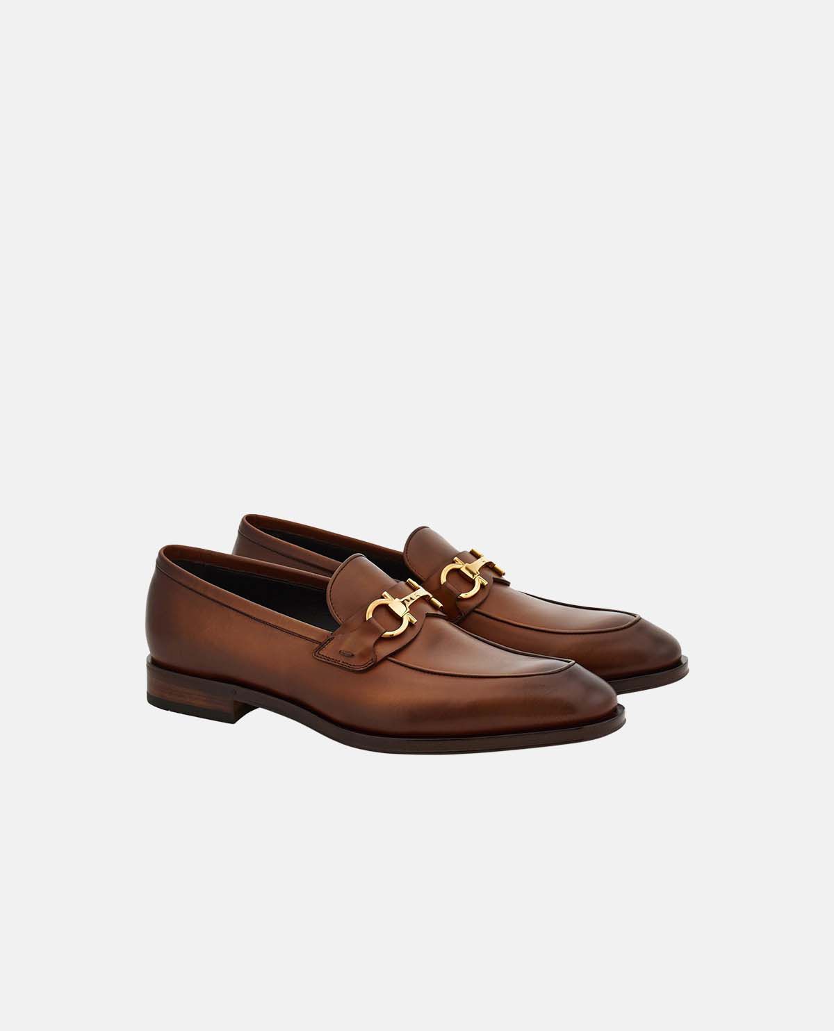 Giày loafer phối khóa Gancini