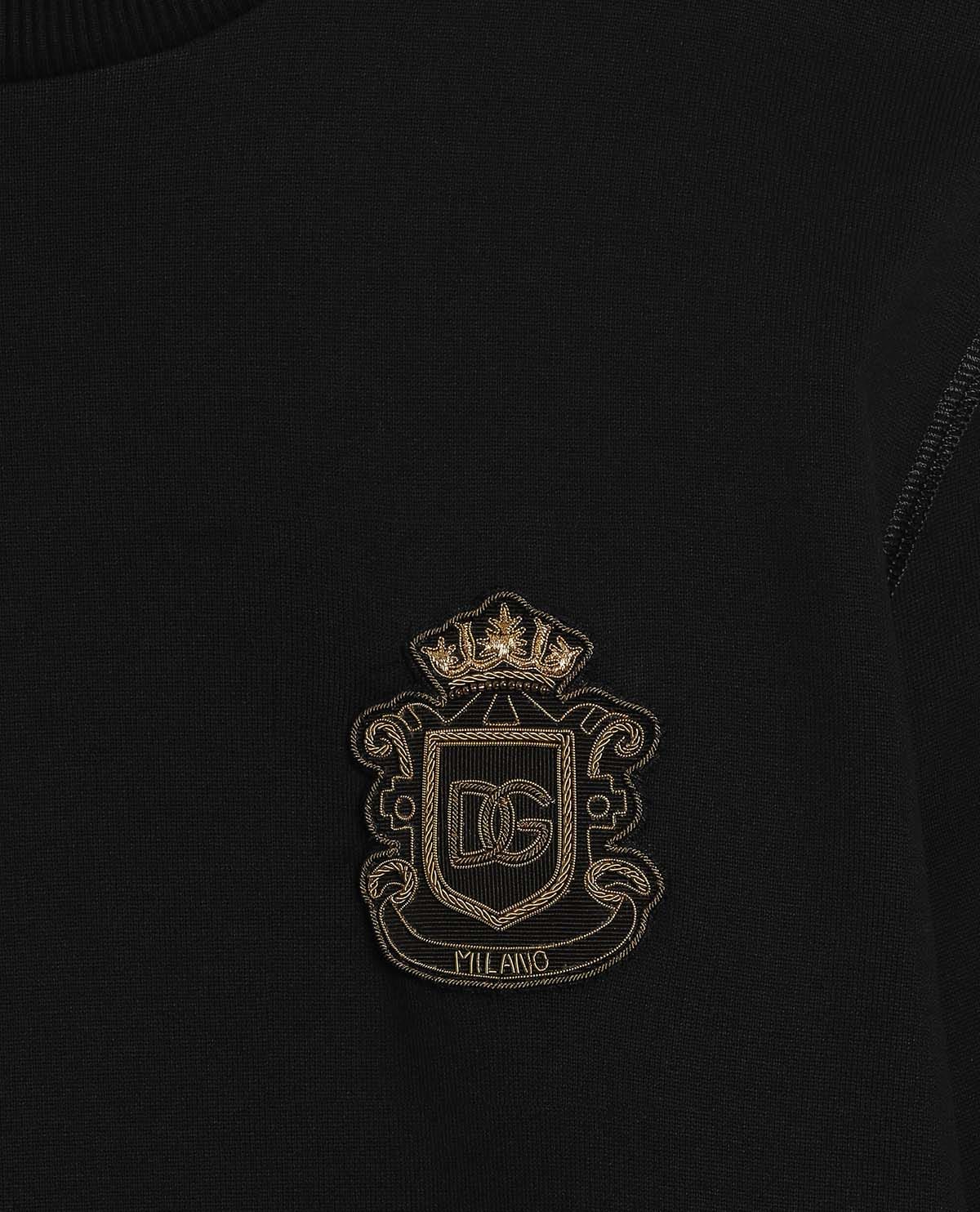 Áo nỉ cotton phối patch logo Heraldic