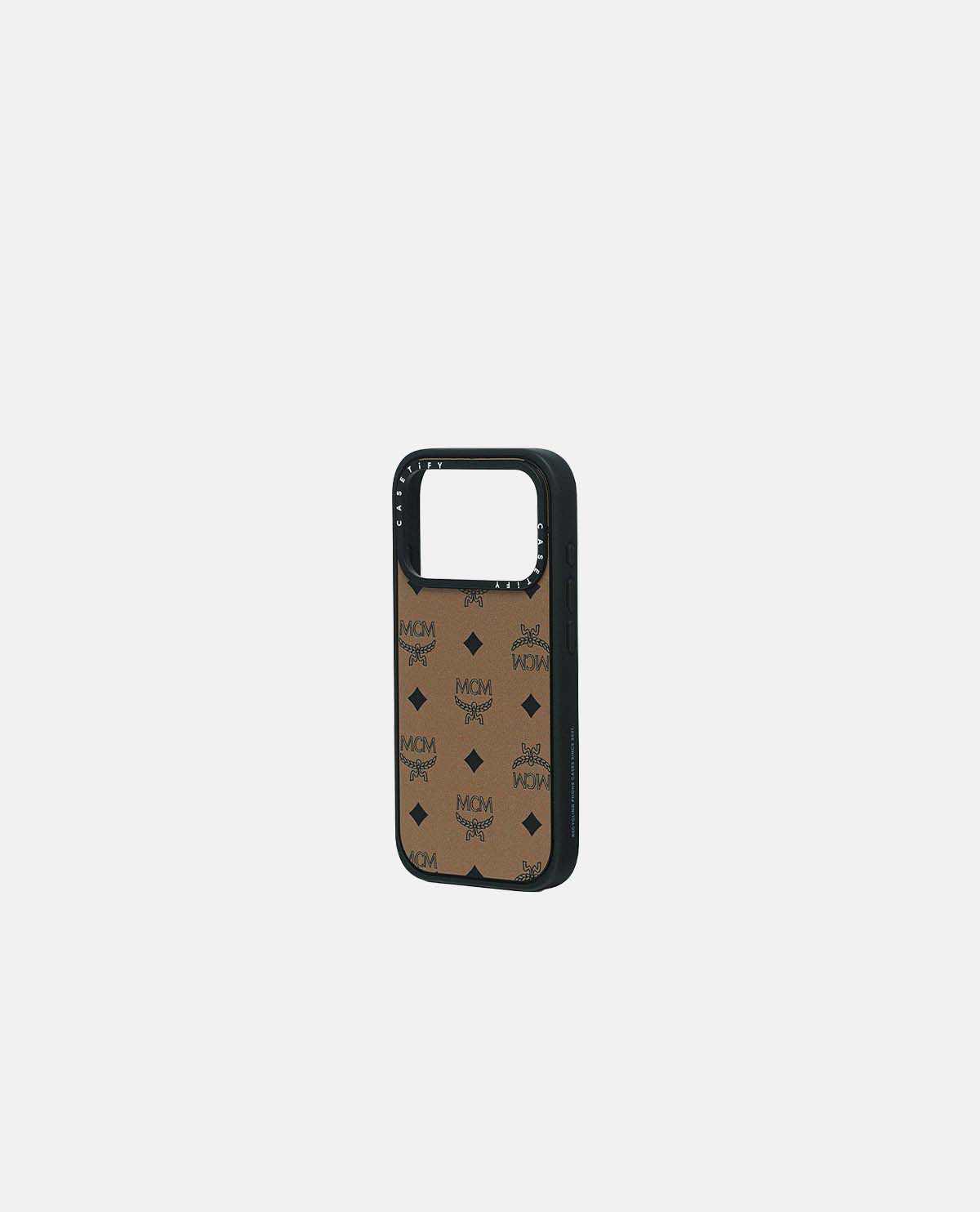 Ốp iPhone 17 Pro monogram MCM X CASETiFY