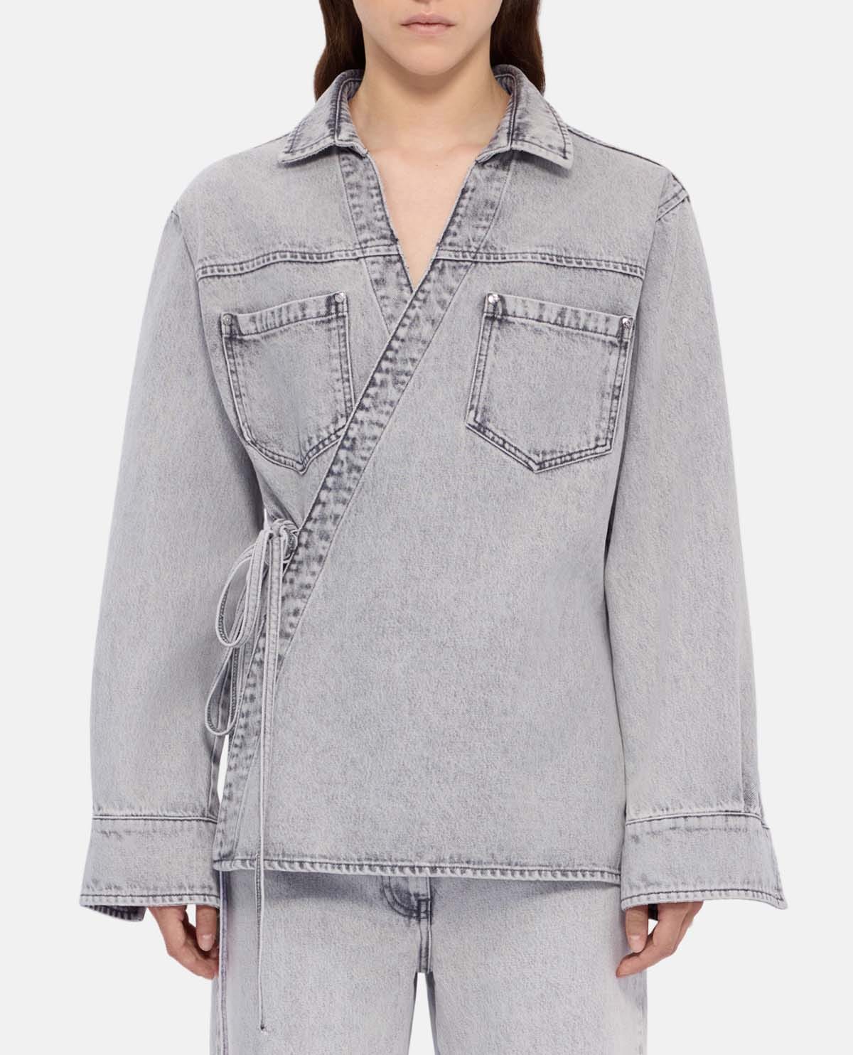 Áo sơ mi denim wash bạc phối nơ