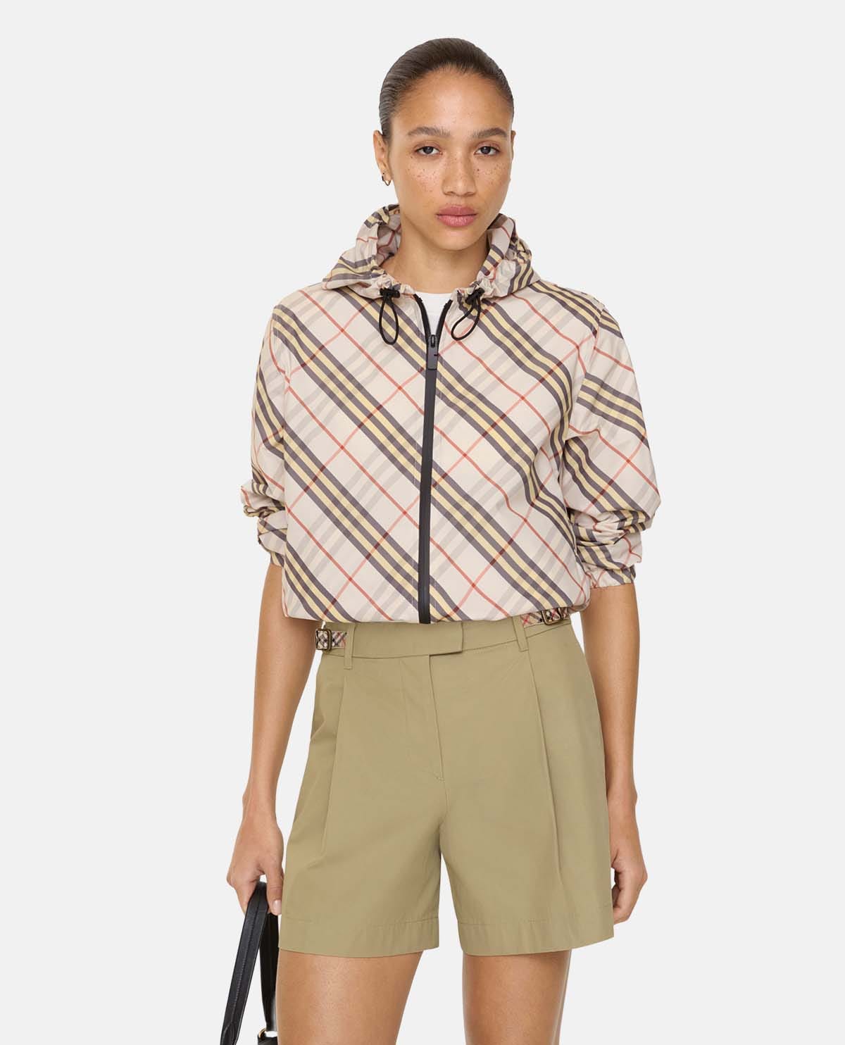 Quần short cotton phối viền Burberry Check