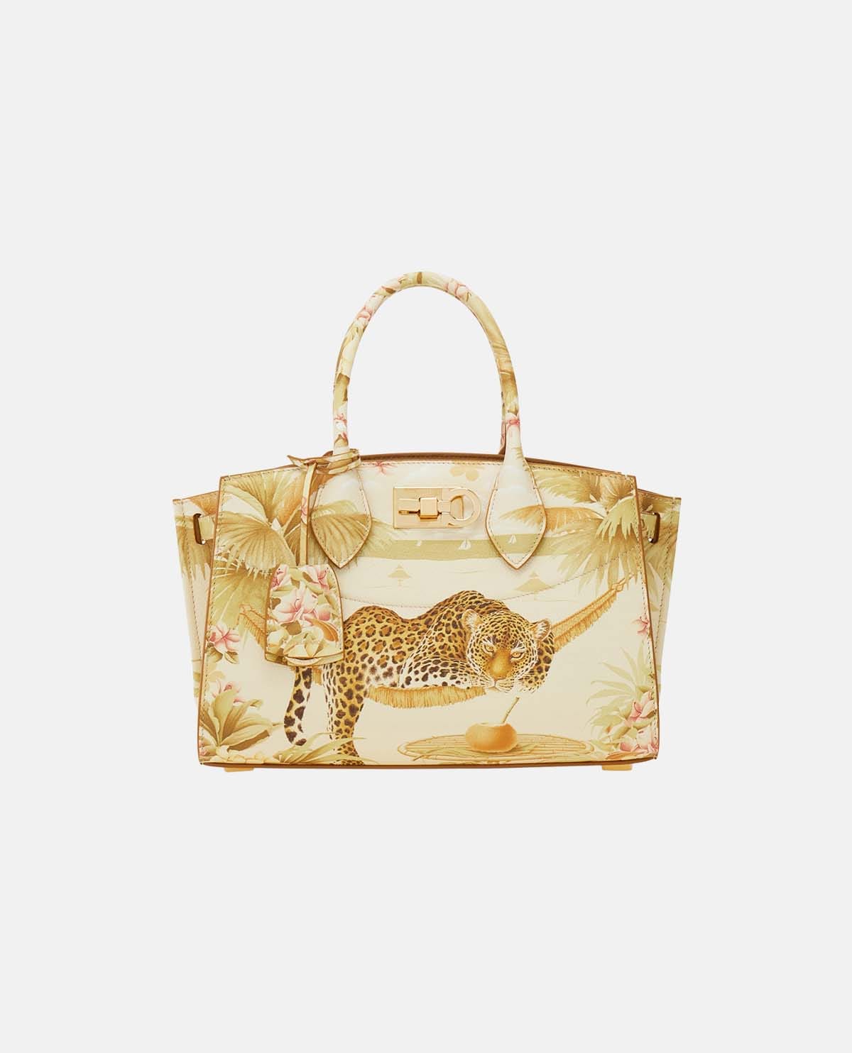 Túi xách tay New Ferragamo Studio Soft (M)