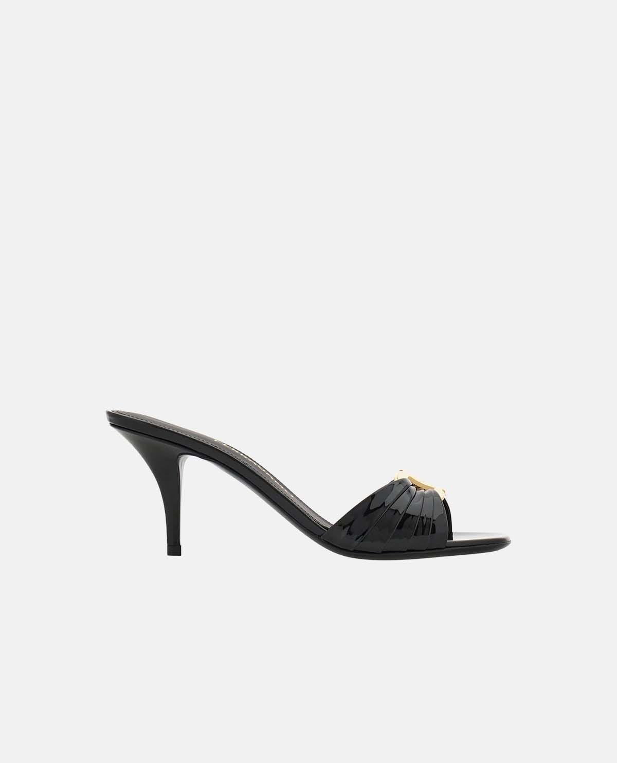 Giày sandal cao gót Gancini