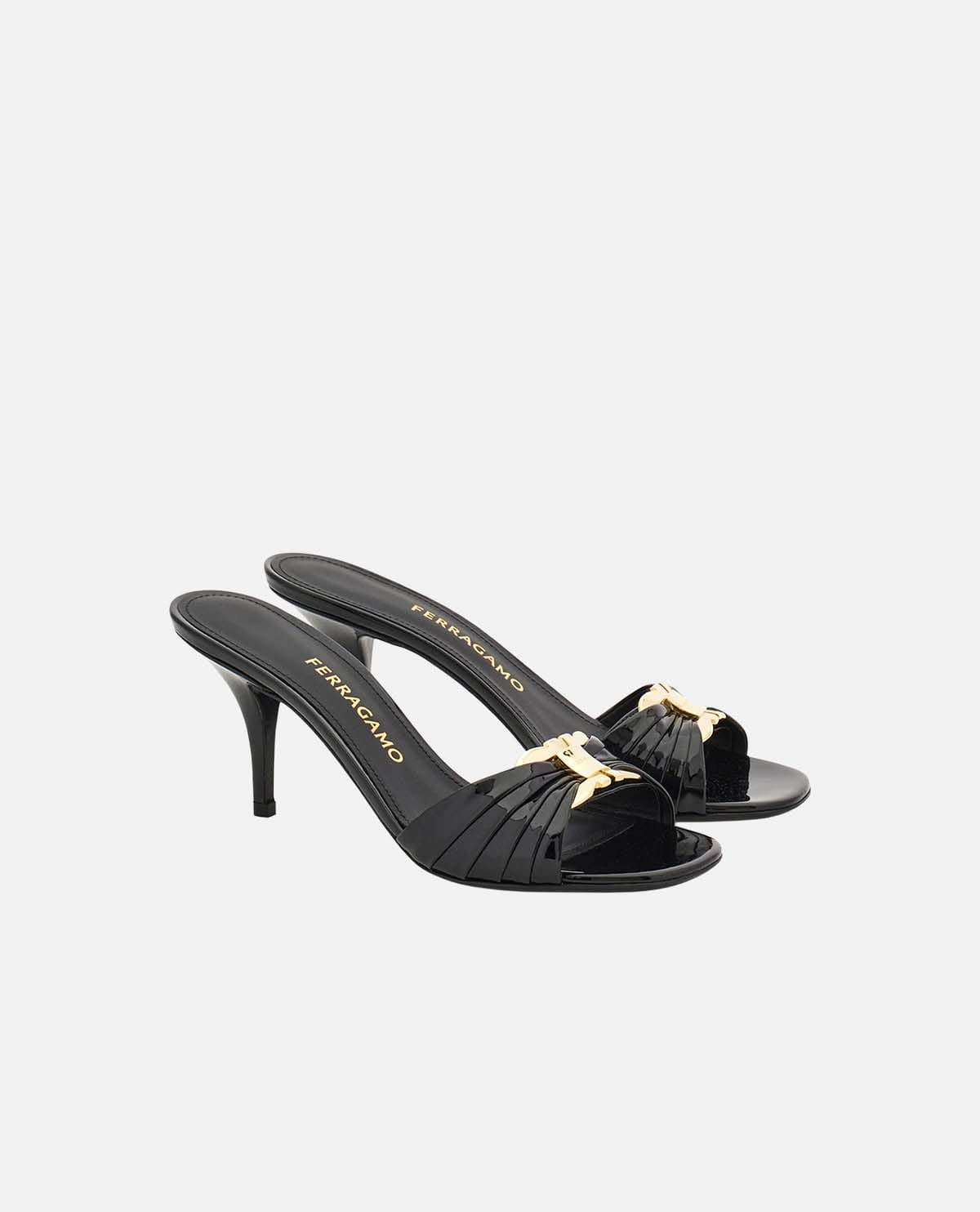 Giày sandal cao gót Gancini