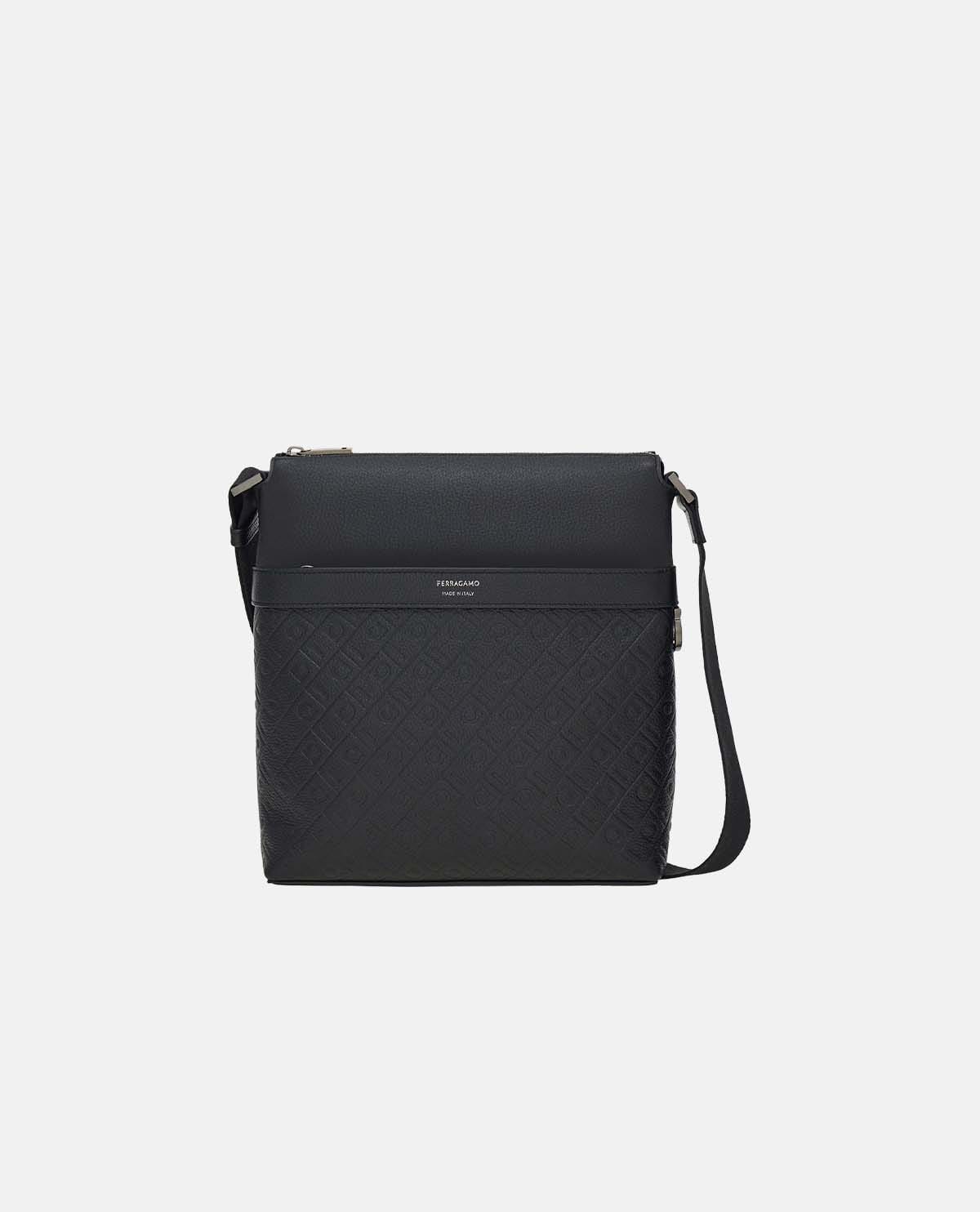 Túi messenger họa tiết Ferragamo Monogram