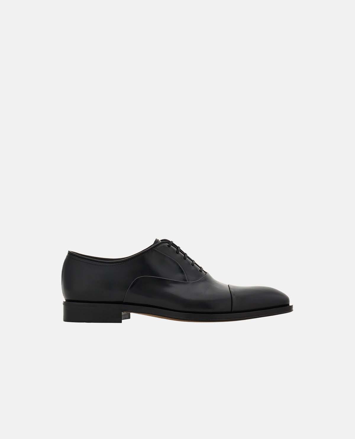 Giày oxford thắt dây