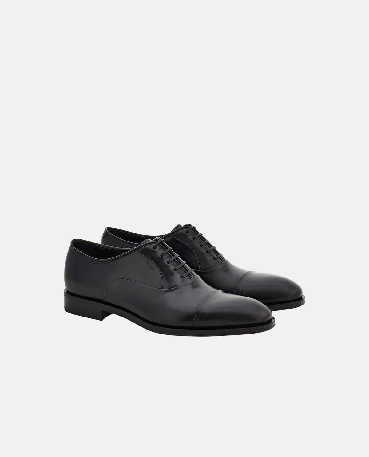 Giày oxford thắt dây