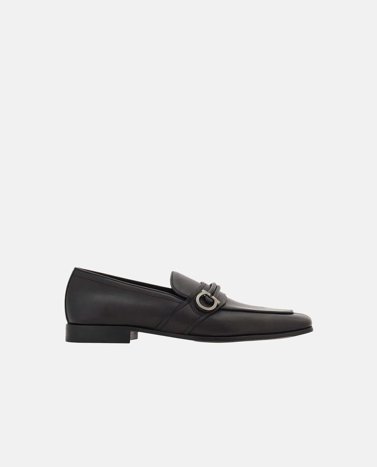 Giày moccasin phối quai Gancini