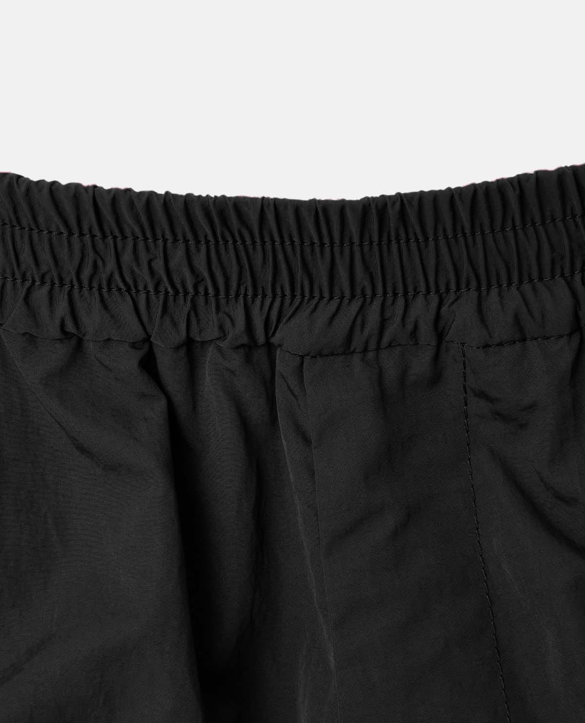 Quần jogger phối họa tiết Greca