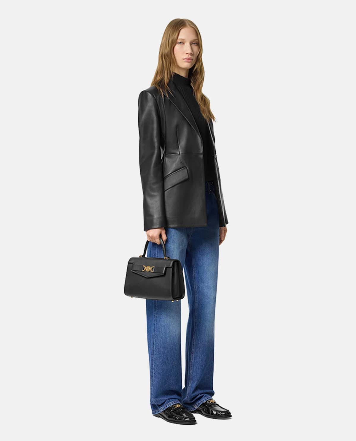 Quần jeans ống suông