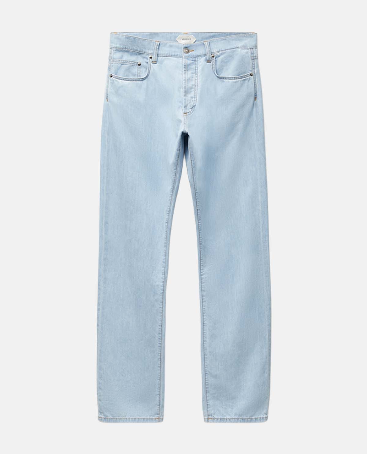 Quần jeans ống suông