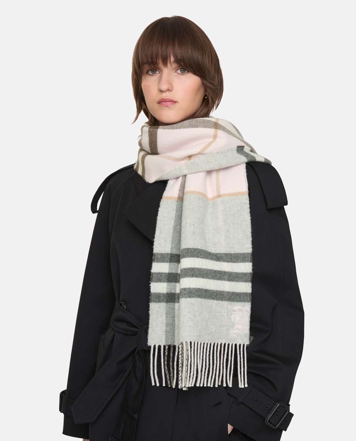 Khăn cashmere họa tiết Burberry Check 168 x 30 cm