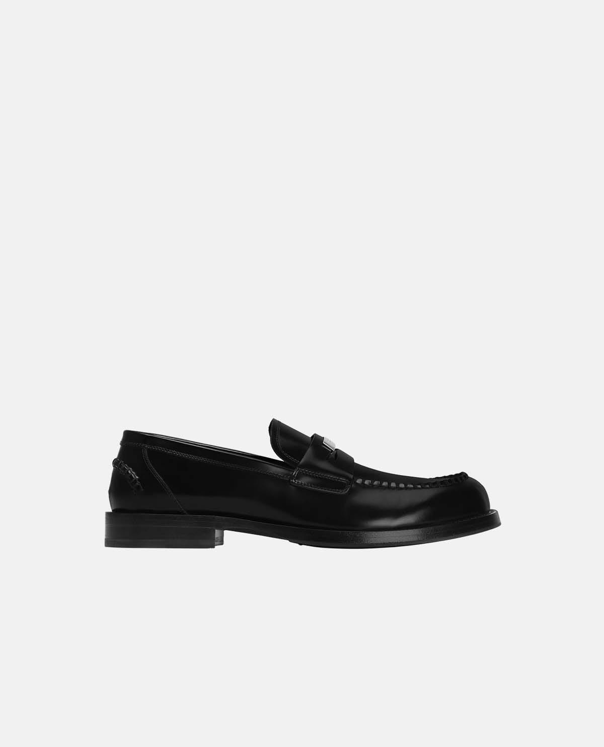 Giày loafer da bê