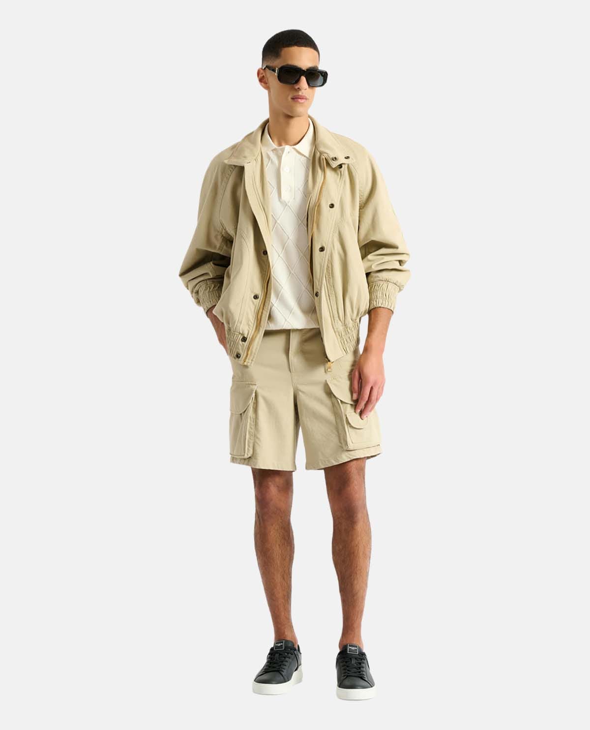 Quần short bermuda túi hộp