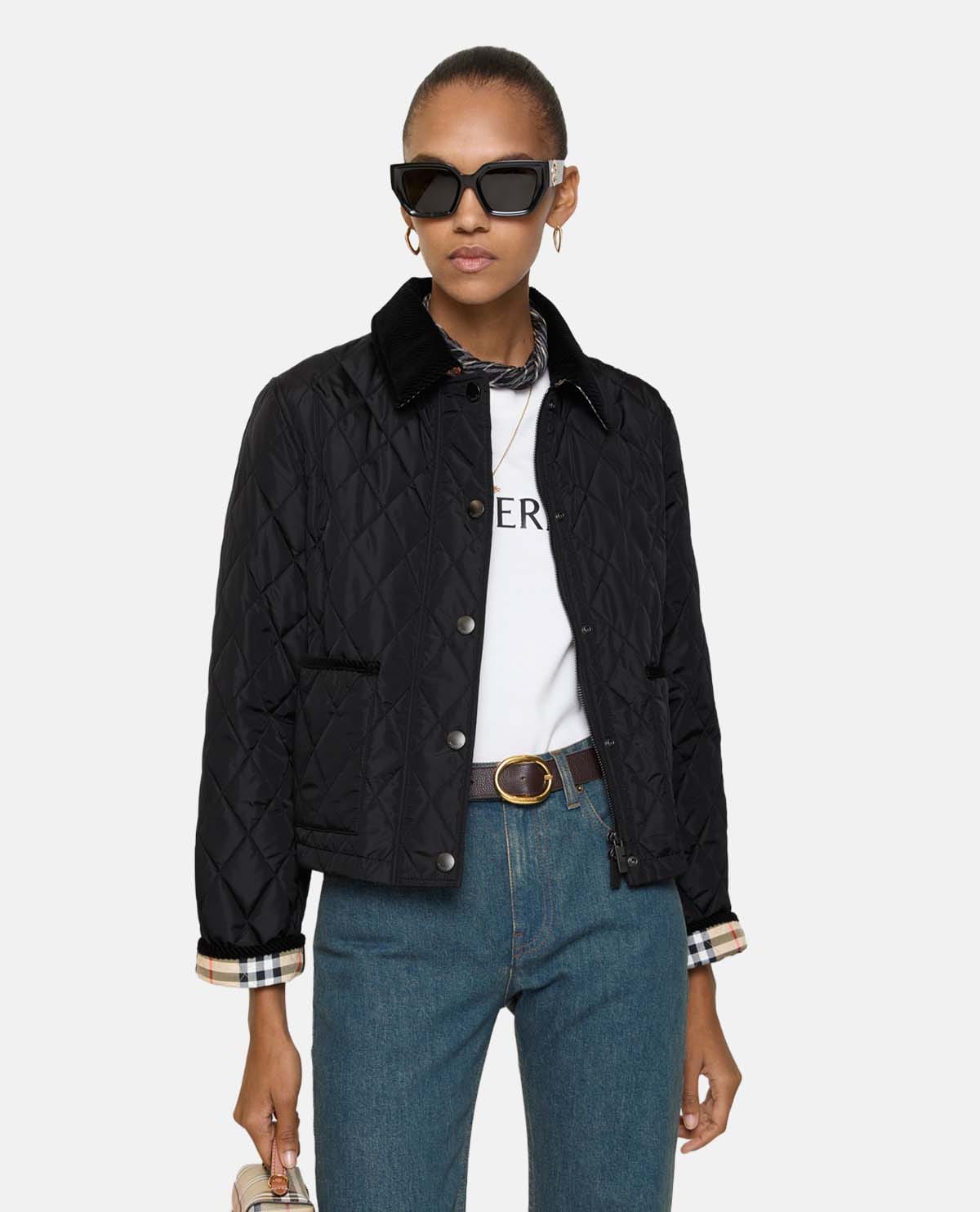 Áo khoác nylon chần bông dáng crop